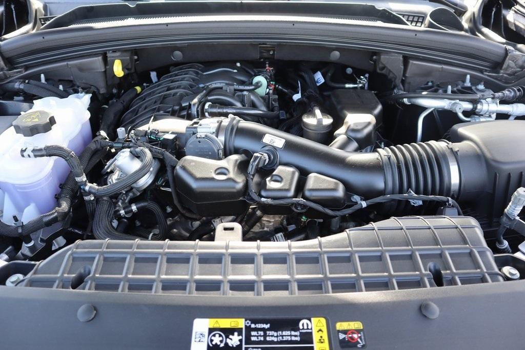 new 2025 Jeep Grand Cherokee car, priced at $47,995