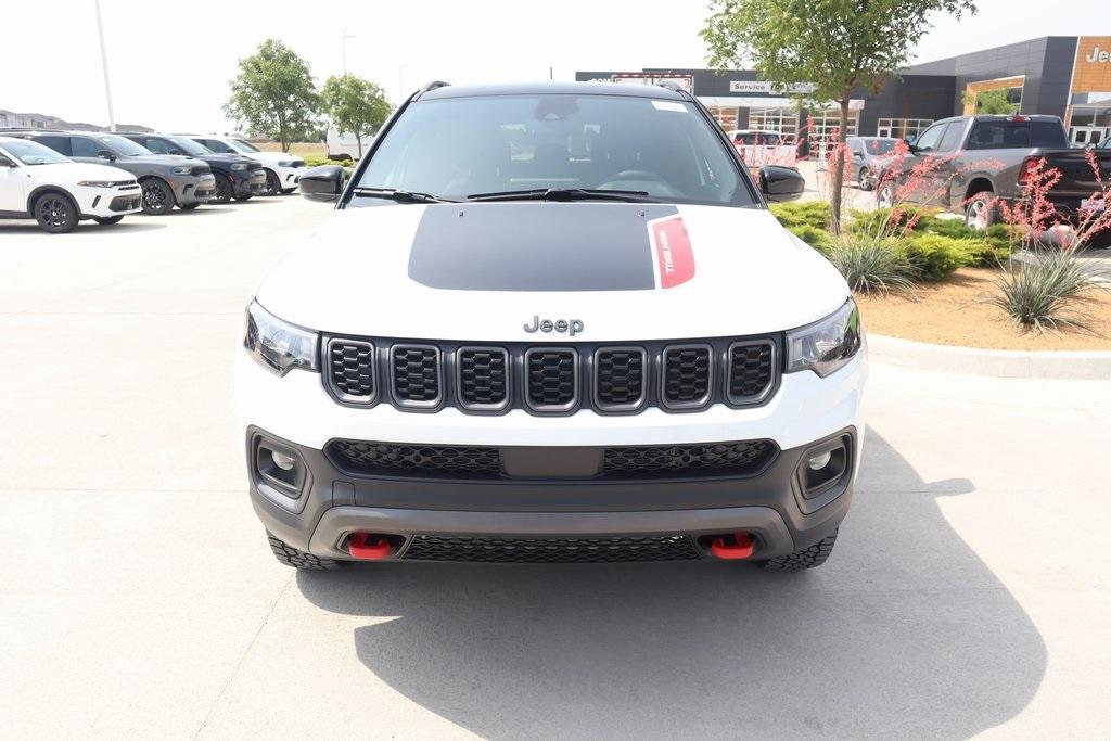 new 2025 Jeep Compass car, priced at $31,855