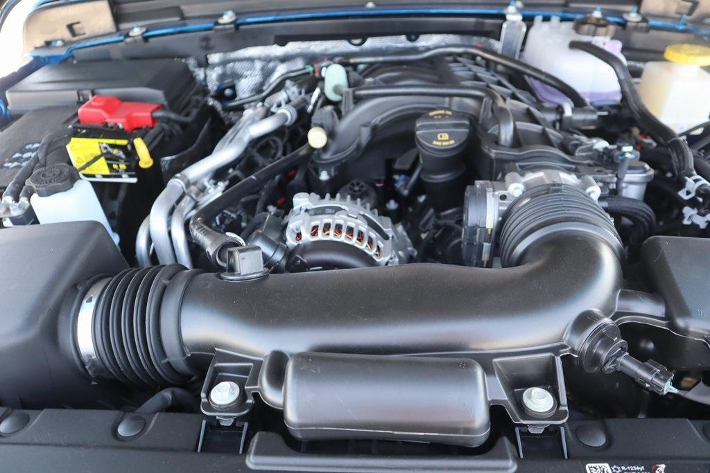 new 2025 Jeep Gladiator car, priced at $41,705