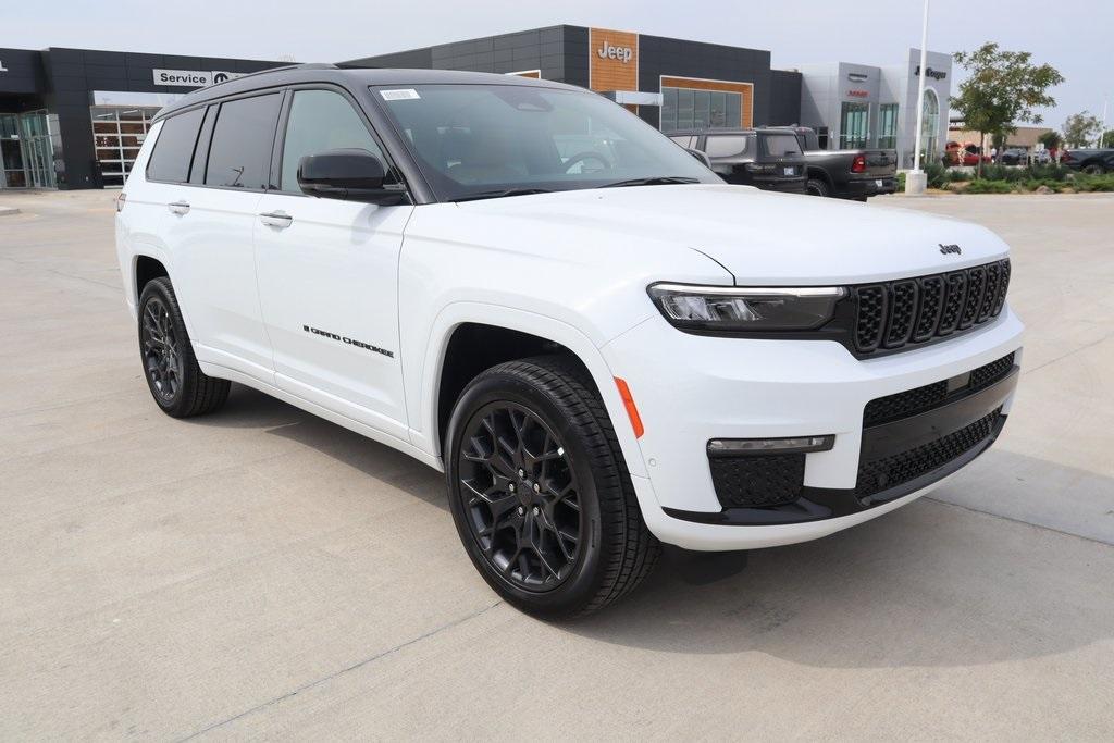 new 2025 Jeep Grand Cherokee L car, priced at $63,122