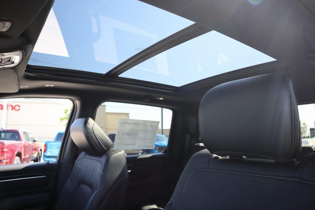 new 2025 Ram 1500 car, priced at $64,203