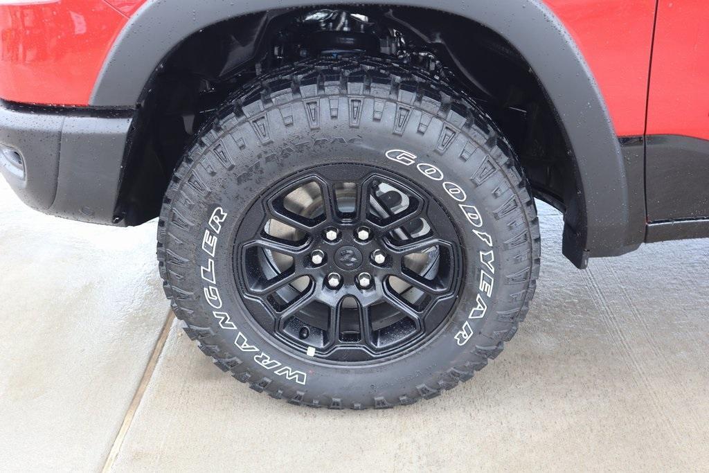 new 2025 Ram 1500 car, priced at $64,296
