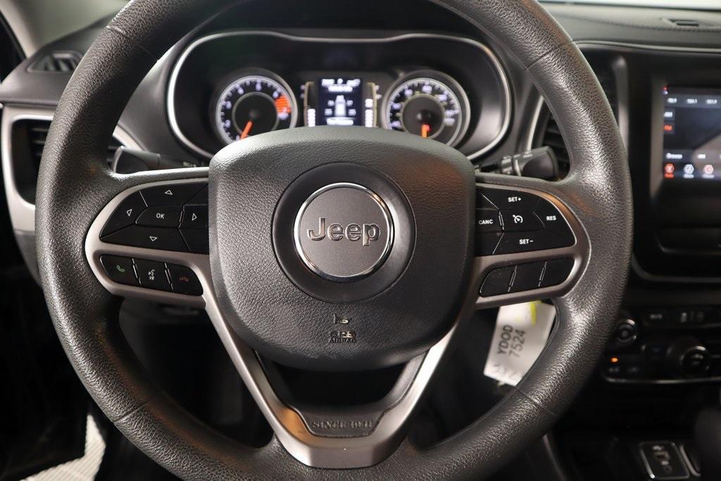 used 2021 Jeep Cherokee car, priced at $17,119