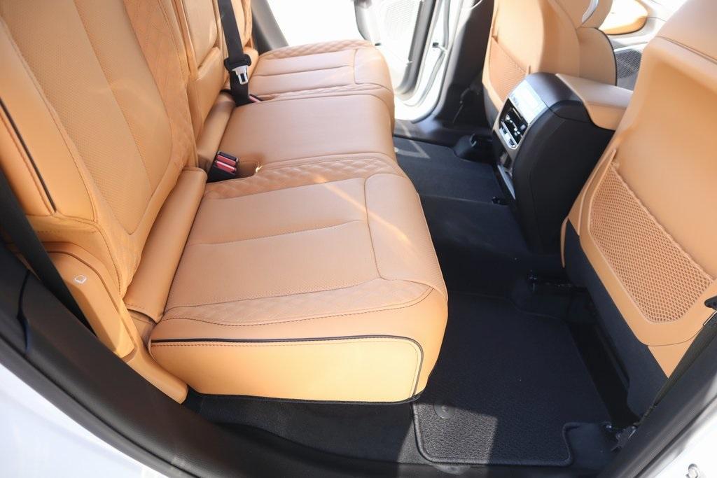 new 2025 Jeep Grand Cherokee car, priced at $58,009