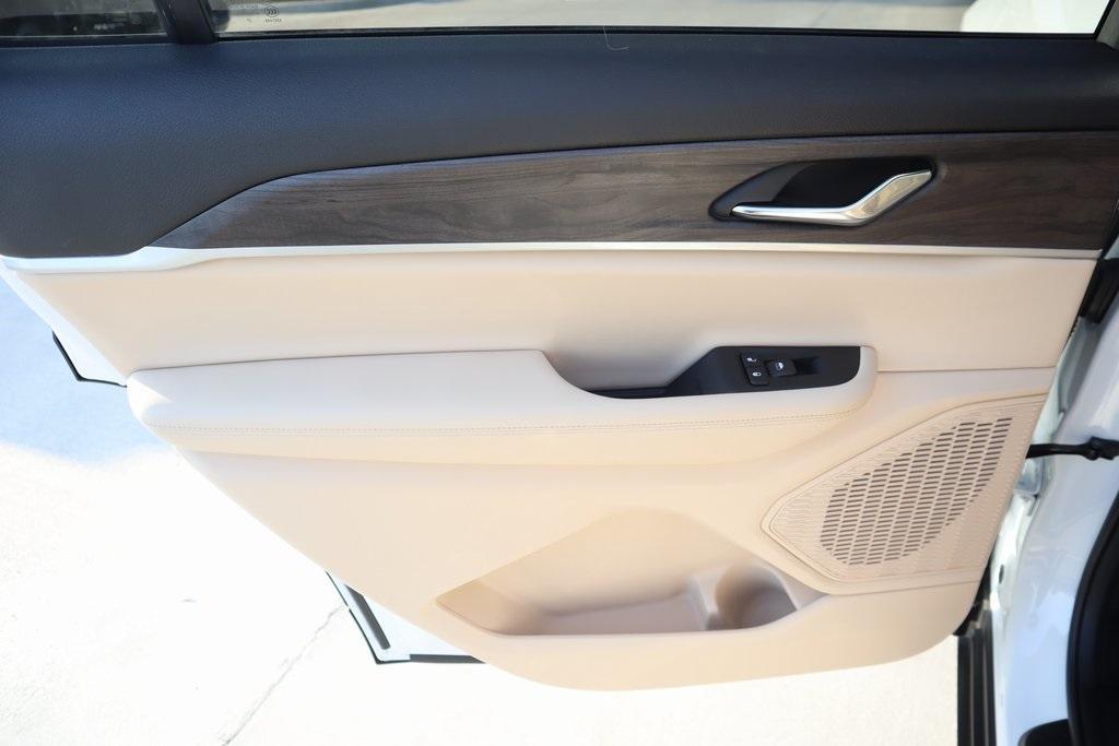 new 2025 Jeep Grand Cherokee L car, priced at $50,956
