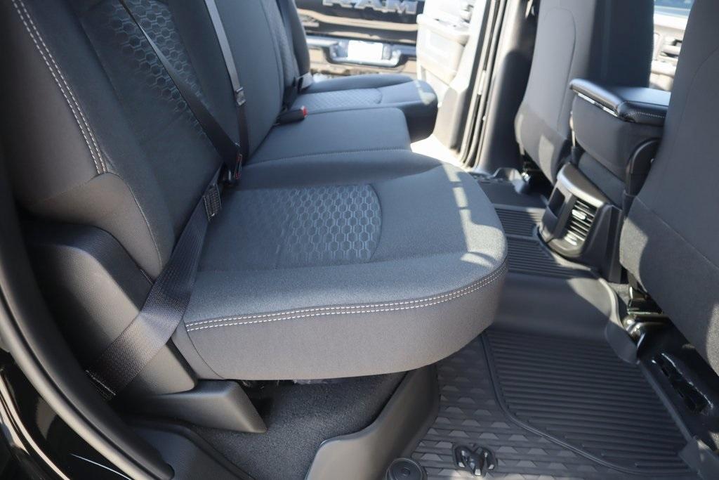 new 2025 Ram 2500 car, priced at $65,368