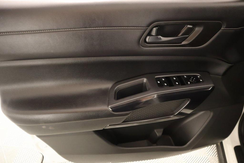 used 2023 Nissan Pathfinder car, priced at $23,559
