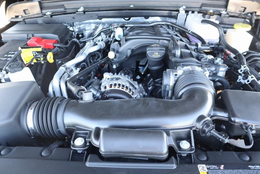 new 2025 Jeep Gladiator car, priced at $51,883