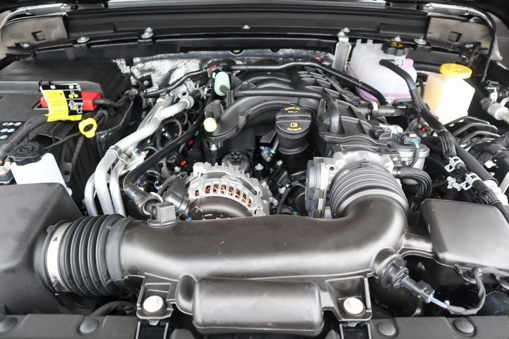 new 2025 Jeep Gladiator car, priced at $35,999