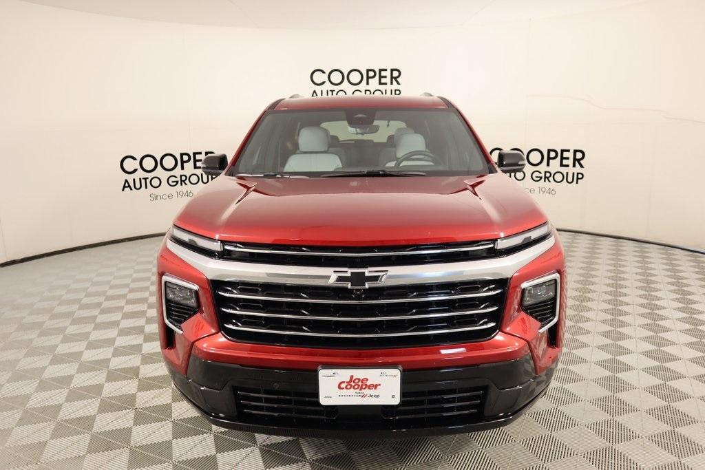 used 2025 Chevrolet Traverse car, priced at $54,119