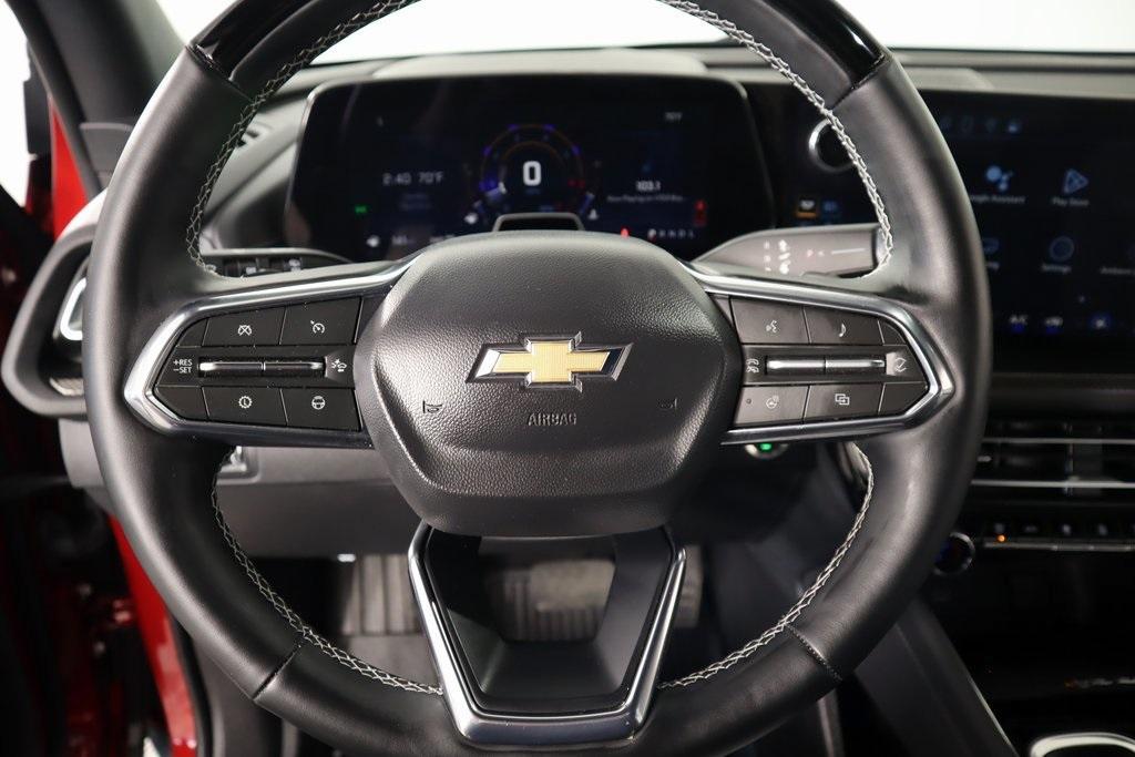 used 2025 Chevrolet Traverse car, priced at $54,119