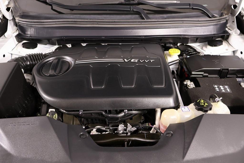 used 2022 Jeep Cherokee car, priced at $23,509