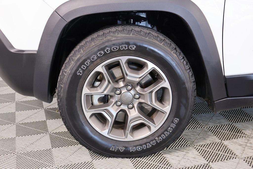 used 2022 Jeep Cherokee car, priced at $23,509
