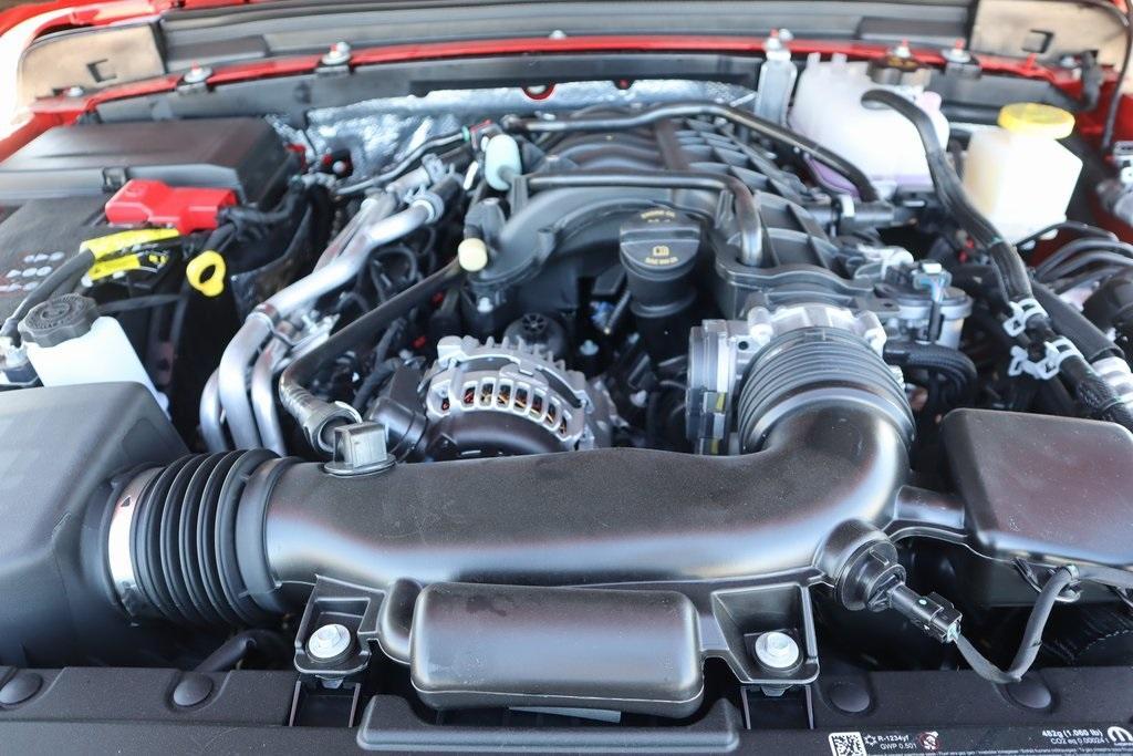 new 2025 Jeep Gladiator car, priced at $53,383