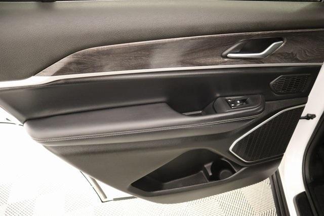 used 2022 Jeep Grand Cherokee L car, priced at $29,545