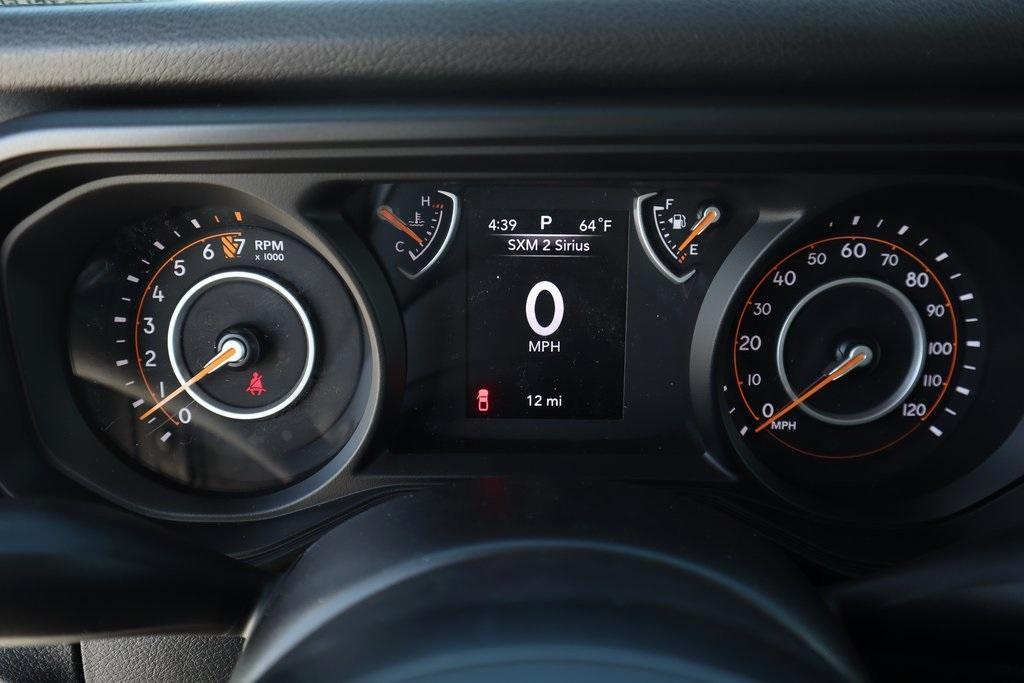 new 2025 Jeep Gladiator car, priced at $38,980