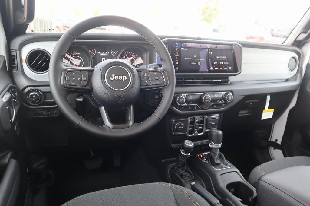 new 2025 Jeep Gladiator car, priced at $39,063