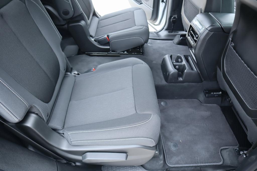 new 2025 Jeep Grand Cherokee L car, priced at $39,347