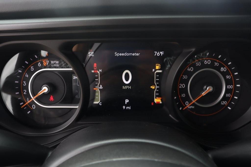 new 2025 Jeep Gladiator car, priced at $44,327