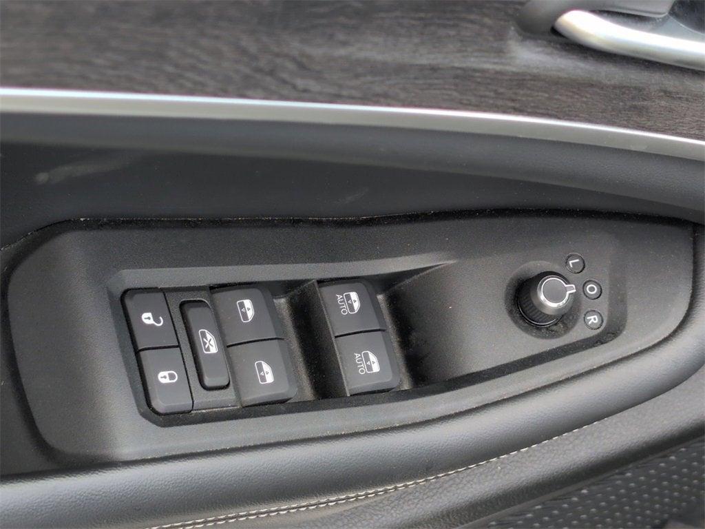used 2024 Jeep Grand Cherokee L car, priced at $34,310