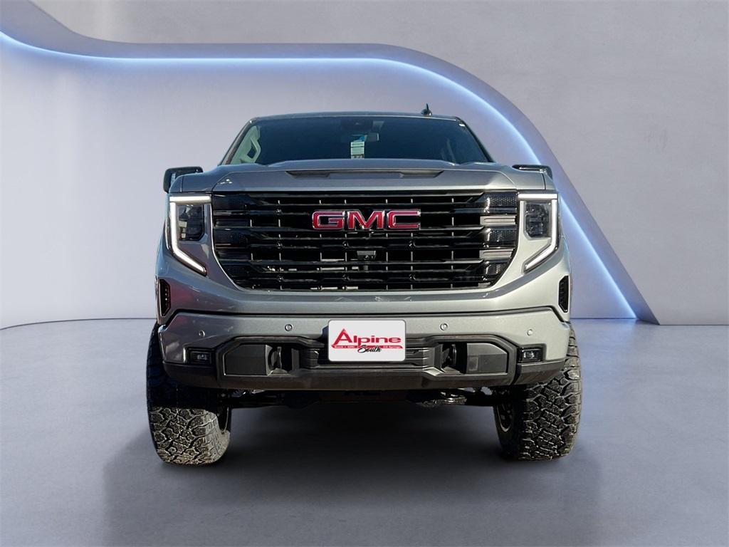 new 2025 GMC Sierra 1500 car, priced at $57,684