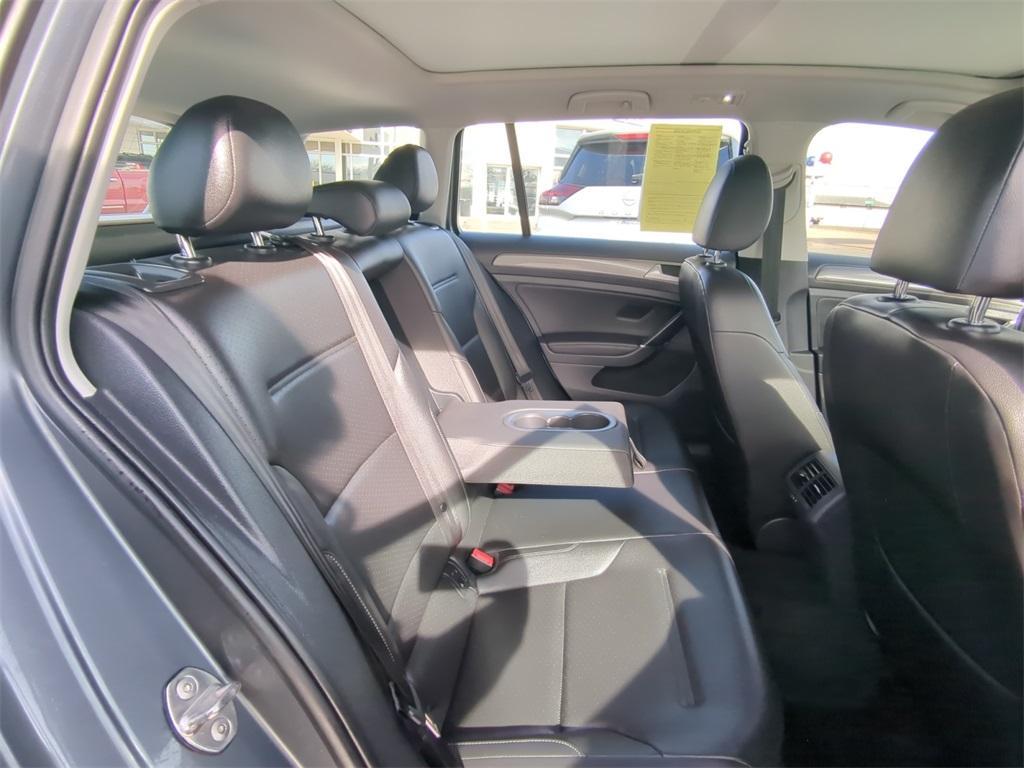 used 2019 Volkswagen Golf Alltrack car, priced at $23,110