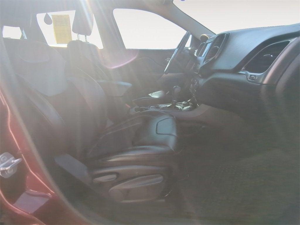 used 2019 Jeep Cherokee car, priced at $13,910