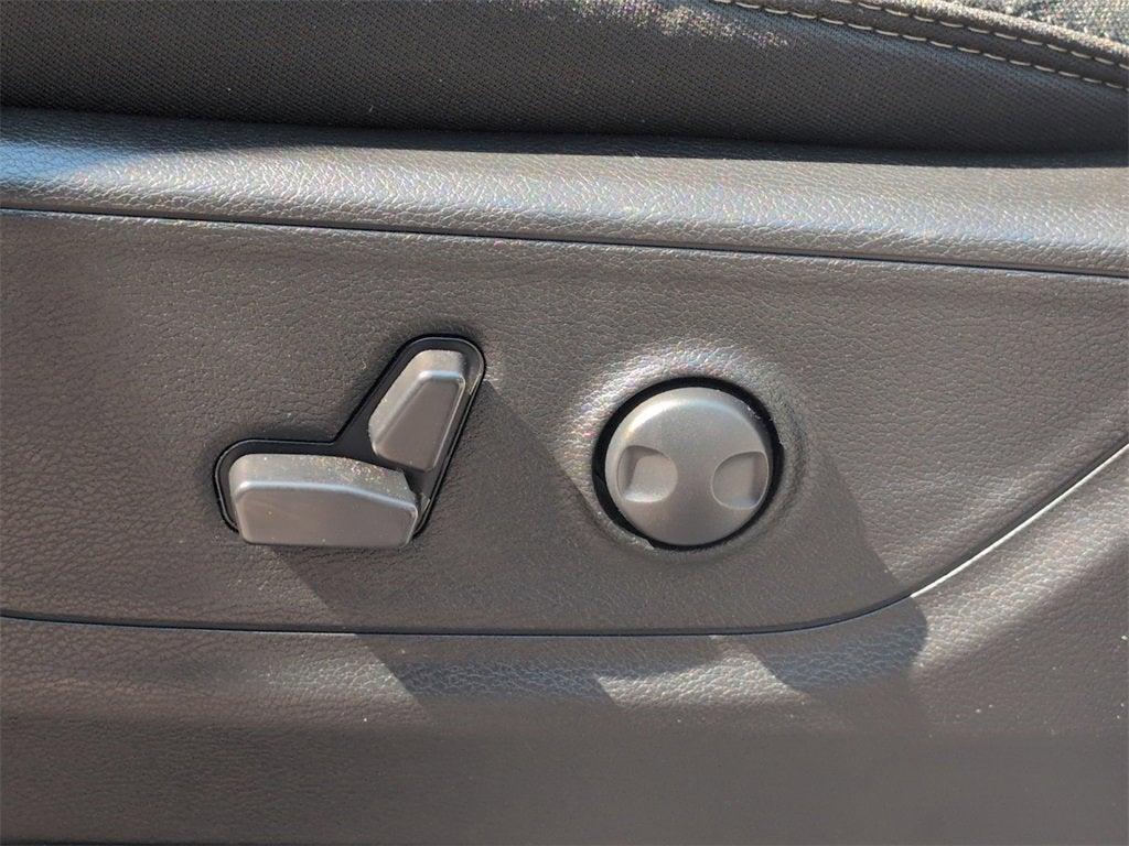 used 2025 Ram 1500 car, priced at $36,110