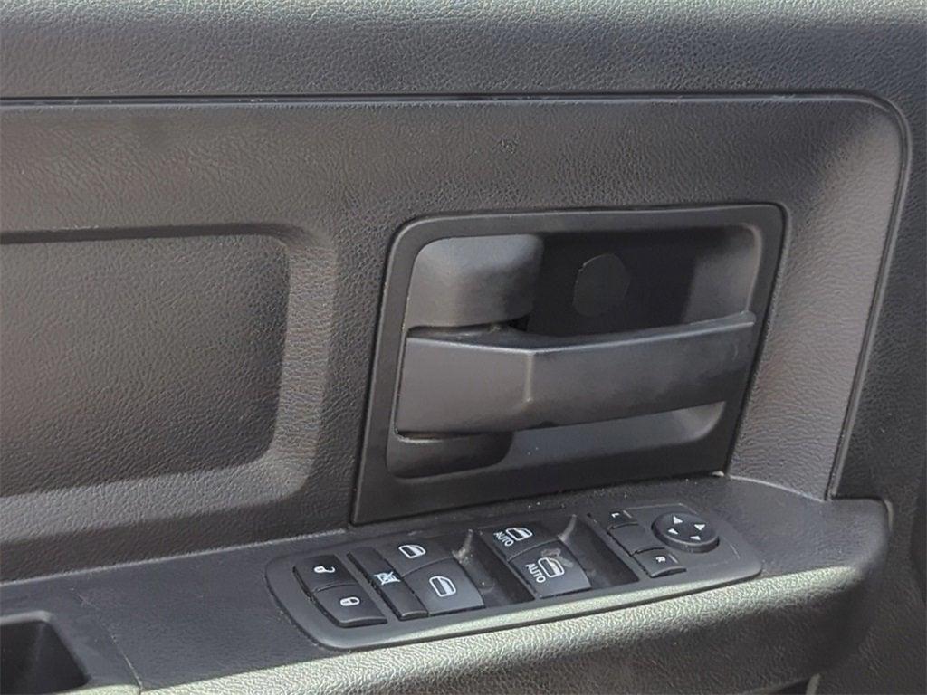 used 2019 Ram 1500 Classic car, priced at $26,310