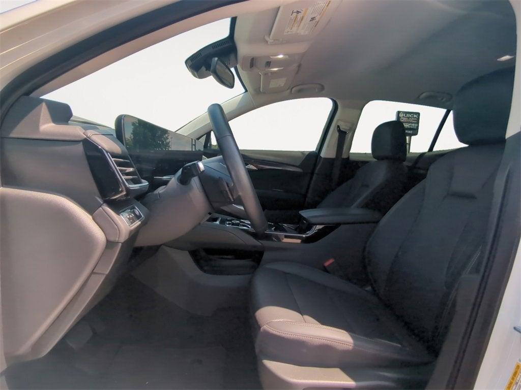 used 2025 Buick Envision car, priced at $33,510