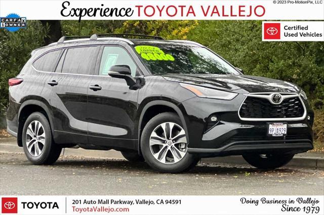 used 2024 Toyota Highlander car, priced at $48,000