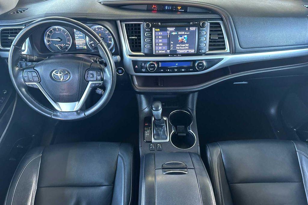 used 2018 Toyota Highlander car, priced at $25,000