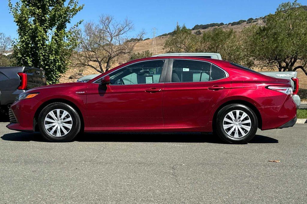 used 2018 Toyota Camry Hybrid car, priced at $22,000