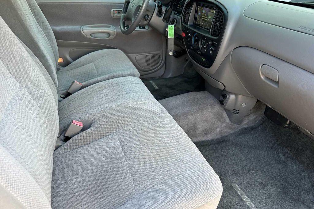 used 2000 Toyota Tundra car, priced at $13,500