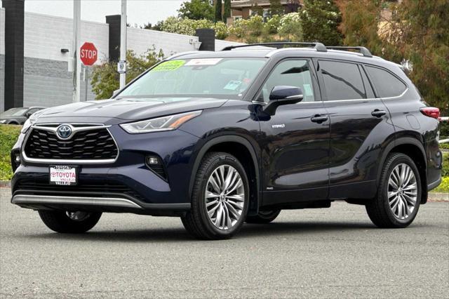 used 2020 Toyota Highlander Hybrid car, priced at $42,500