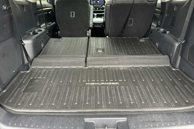 used 2020 Toyota Highlander Hybrid car, priced at $42,500