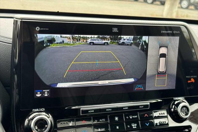 used 2020 Toyota Highlander Hybrid car, priced at $42,500
