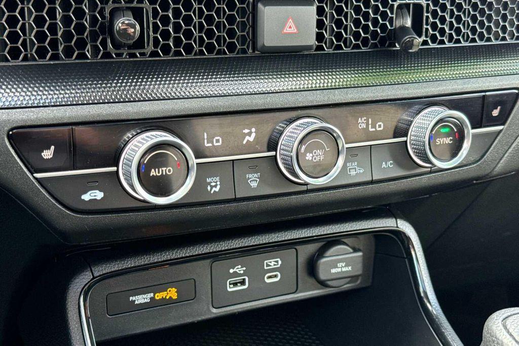 used 2024 Honda CR-V car, priced at $31,500