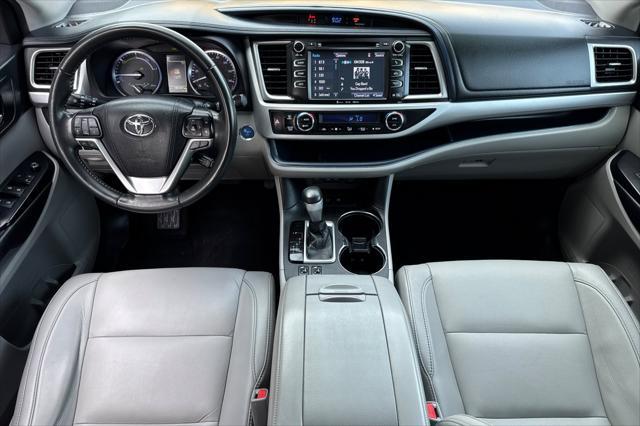 used 2018 Toyota Highlander Hybrid car, priced at $24,000