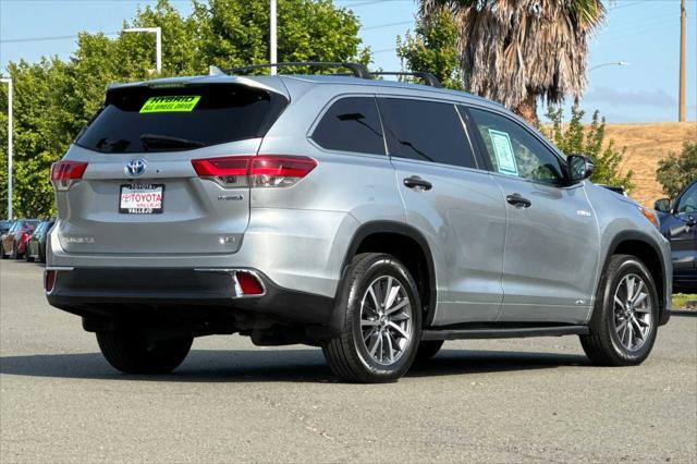 used 2018 Toyota Highlander Hybrid car, priced at $24,000