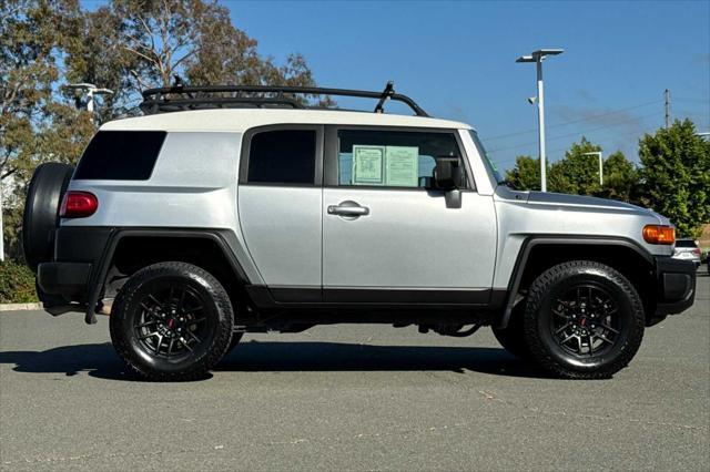 used 2008 Toyota FJ Cruiser car, priced at $19,500