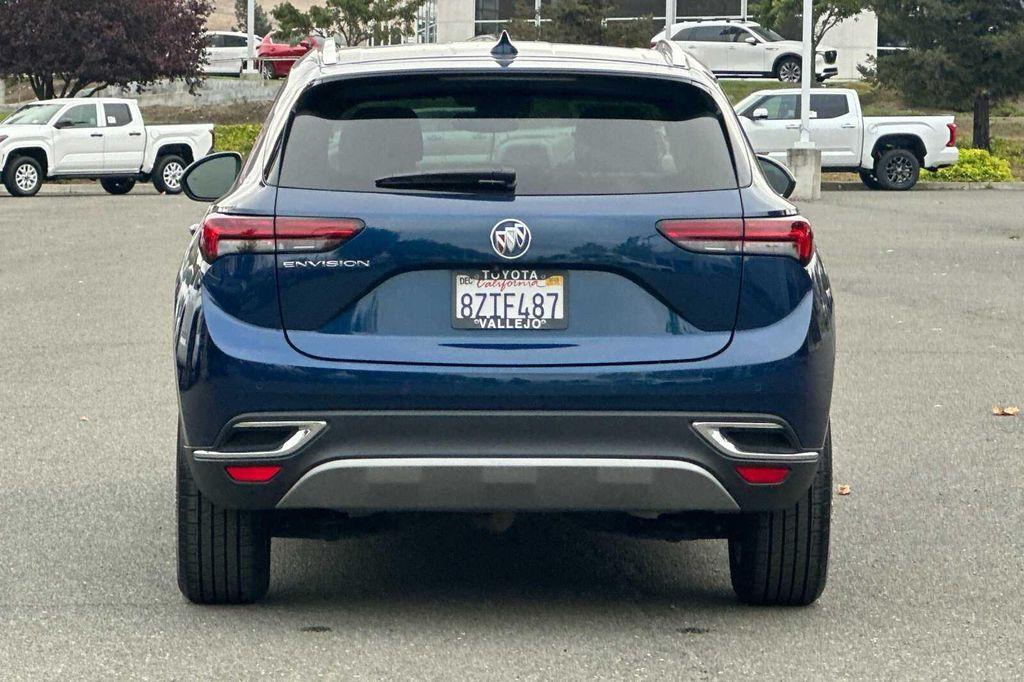 used 2022 Buick Envision car, priced at $20,000