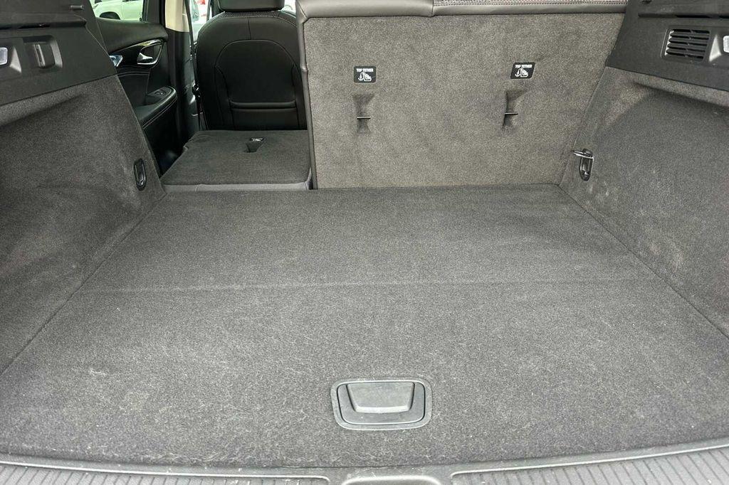 used 2022 Buick Envision car, priced at $20,000