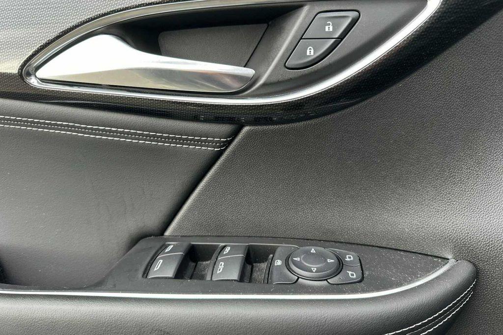 used 2022 Buick Envision car, priced at $20,000