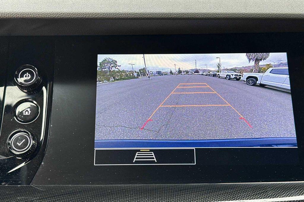 used 2022 Buick Envision car, priced at $20,000