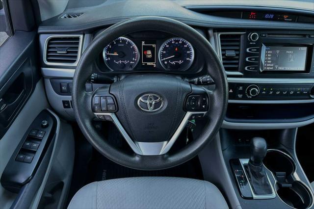 used 2017 Toyota Highlander car, priced at $22,500