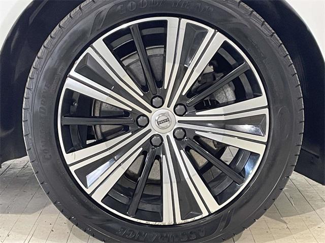 used 2022 Volvo XC60 Recharge Plug-In Hybrid car, priced at $27,499