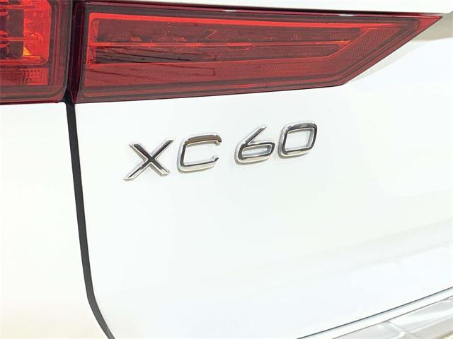 used 2022 Volvo XC60 Recharge Plug-In Hybrid car, priced at $27,499