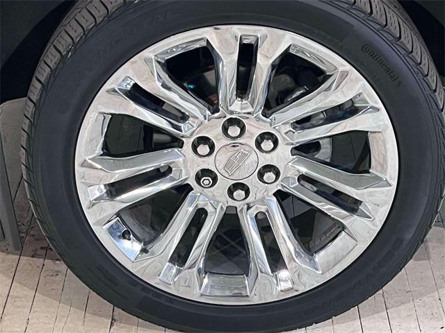 used 2018 Cadillac Escalade car, priced at $25,999
