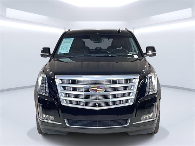 used 2018 Cadillac Escalade car, priced at $25,999